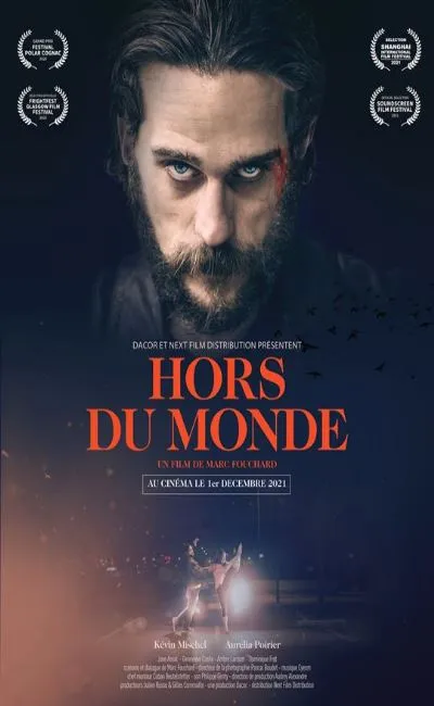 Hors du monde (2021)