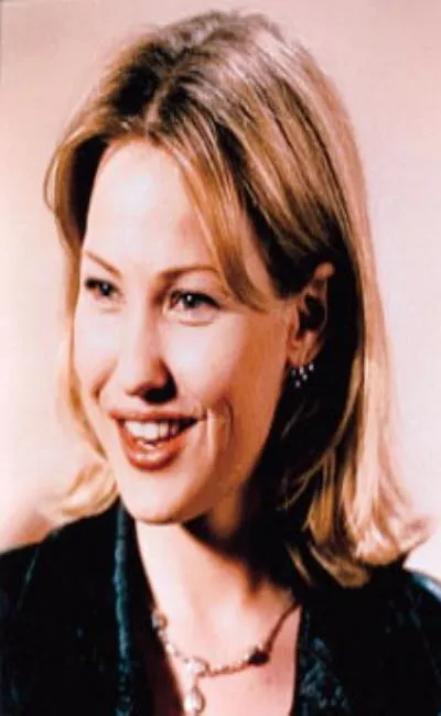 Joey Lauren Adams