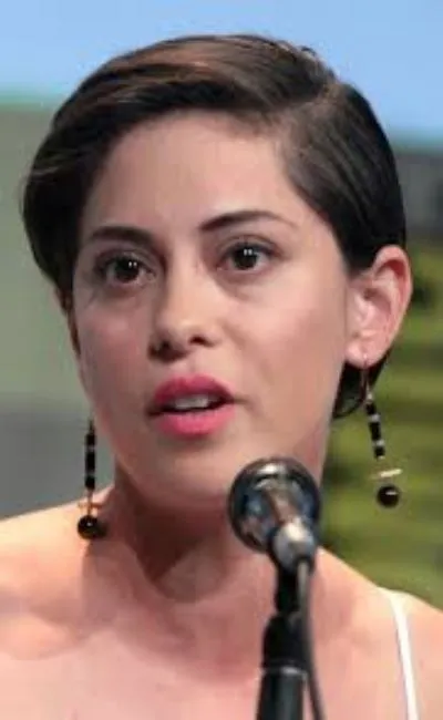 Rosa Salazar