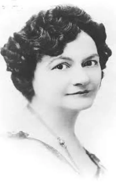 Lucille La Verne