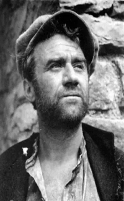 Cyril Cusack