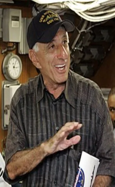 Jamie Farr