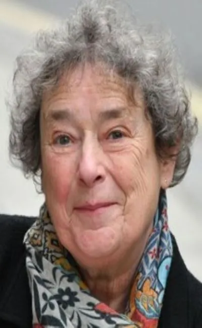 Linda Bassett