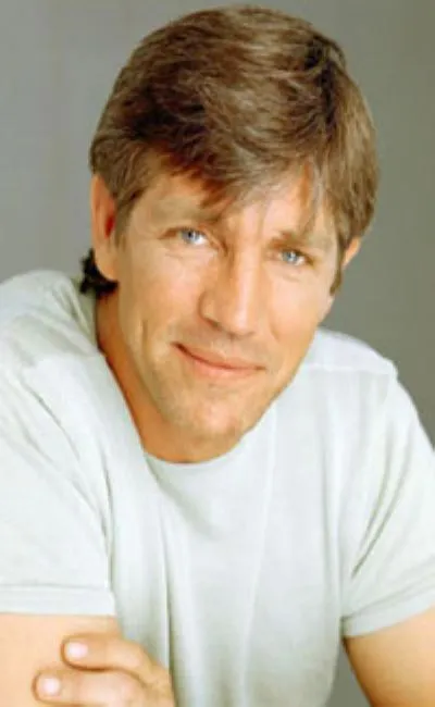 Eric Roberts