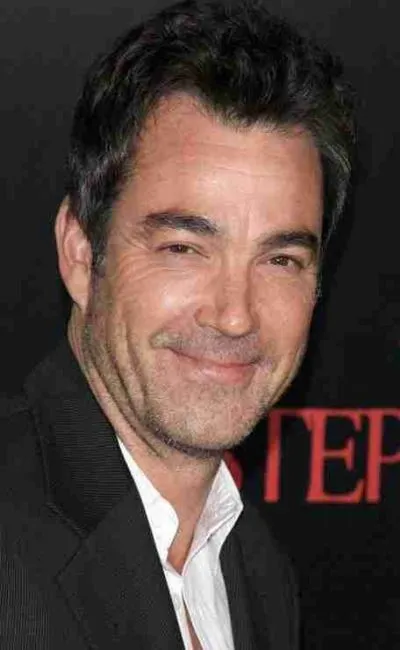 Jon Tenney