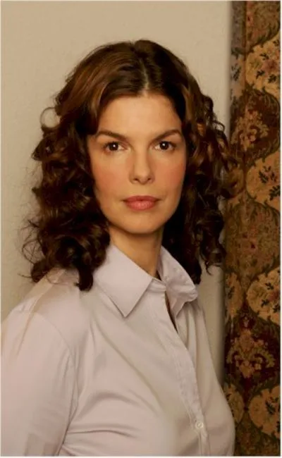 Jeanne Tripplehorn