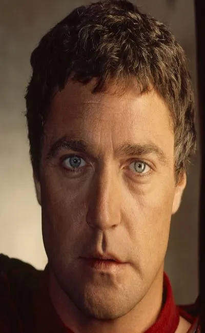 Vincent Regan