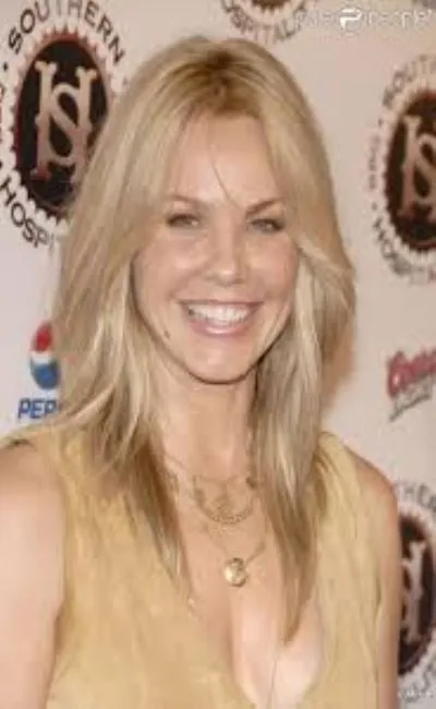 Andrea Roth