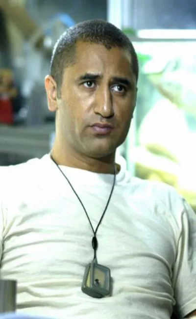 Cliff Curtis