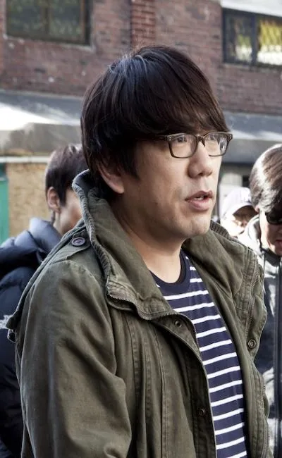 Lee Yong-Ju