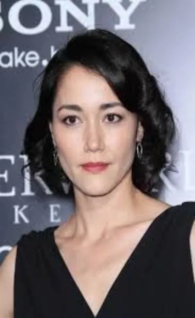 Sandrine Holt