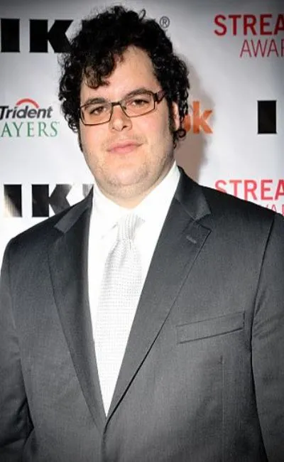 Josh Gad