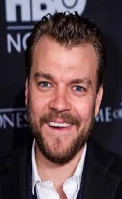 Pilou Asbaek